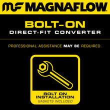 Load image into Gallery viewer, MagnaFlow Direct Fit Catalytic Converter 04-06 Chevy Colorado 3.5L