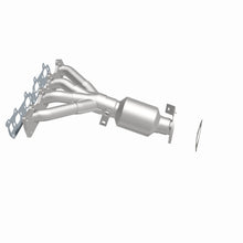 Load image into Gallery viewer, MagnaFlow Direct Fit Catalytic Converter 06 Pontiac G6 2.4L