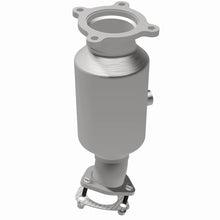 Load image into Gallery viewer, MagnaFlow Direct Fit Catalytic Converter 18-20 Audi Q5 Underbody