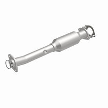 Load image into Gallery viewer, MagnaFlow 2004 Nissan Titan 5.6L Direct Fit Converter
