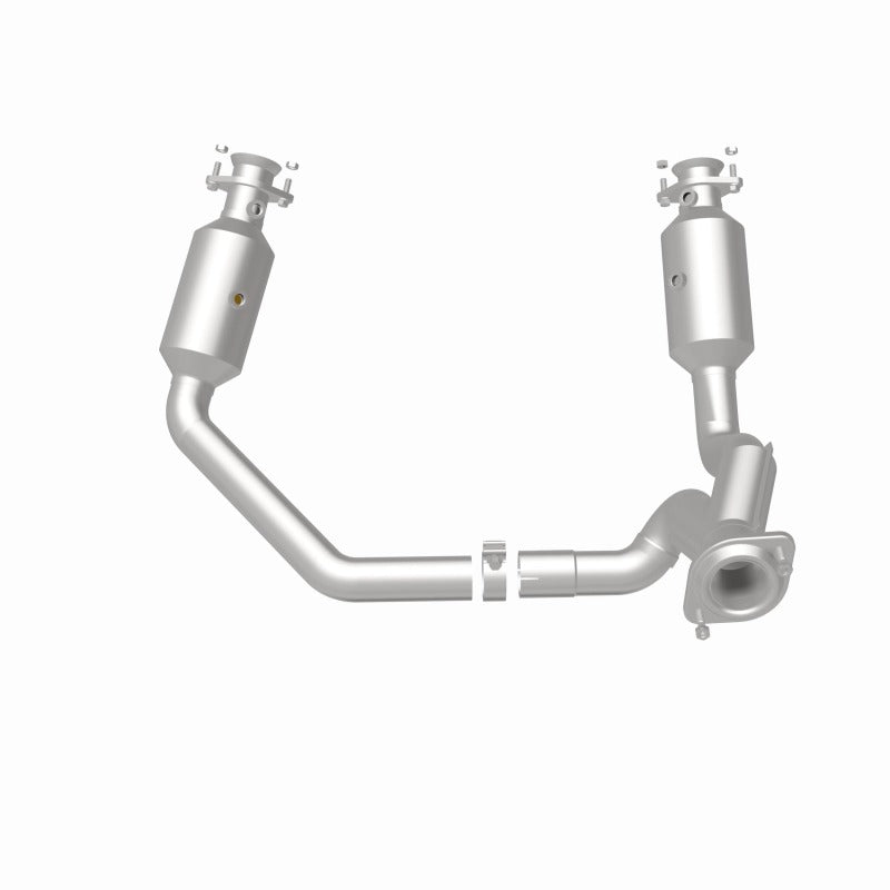 MagnaFlow 19-24 Ram 1500 5.7L OEM Grade Federal/EPA Compliant Direct-Fit Catalytic Converter