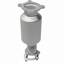 Load image into Gallery viewer, MagnaFlow Direct Fit Catalytic Converter 18-20 Audi Q5 Underbody