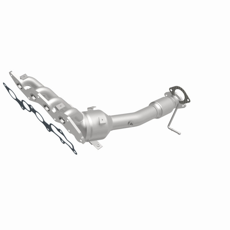 MagnaFlow Direct Fit Catalytic Converter 10-13 Mazda 3 2.0L Manifold