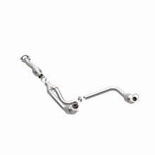 Load image into Gallery viewer, MagnaFlow Direct Fit Catalytic Converter 2011-2014 Express 1500 4.3L Underbody