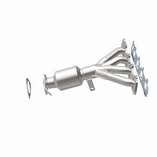 Load image into Gallery viewer, MagnaFlow Direct Fit Catalytic Converter 06 Pontiac G6 2.4L