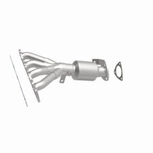 Load image into Gallery viewer, MagnaFlow Direct Fit Catalytic Converter 06 Pontiac G6 2.4L