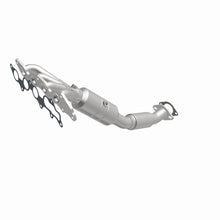 Load image into Gallery viewer, MagnaFlow 08-10 Ford Focus 2.0L Direct Fit Converter