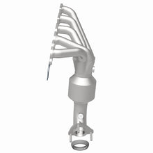 Load image into Gallery viewer, MagnaFlow Direct Fit Catalytic Converter 04-06 Chevy Colorado 3.5L