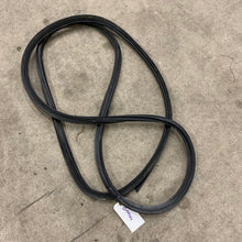 Load image into Gallery viewer, MKIV Toyota Supra hatch back seal (torn)