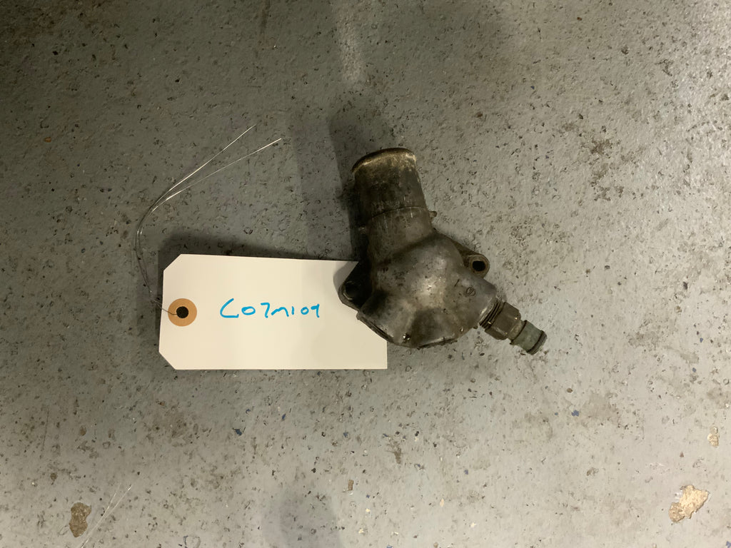TOYOTA SUPRA 7M THERMOSTAT COVER