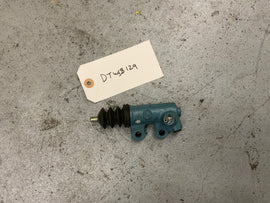 AISIN W58 CLUTCH SLAVE CYLINDER