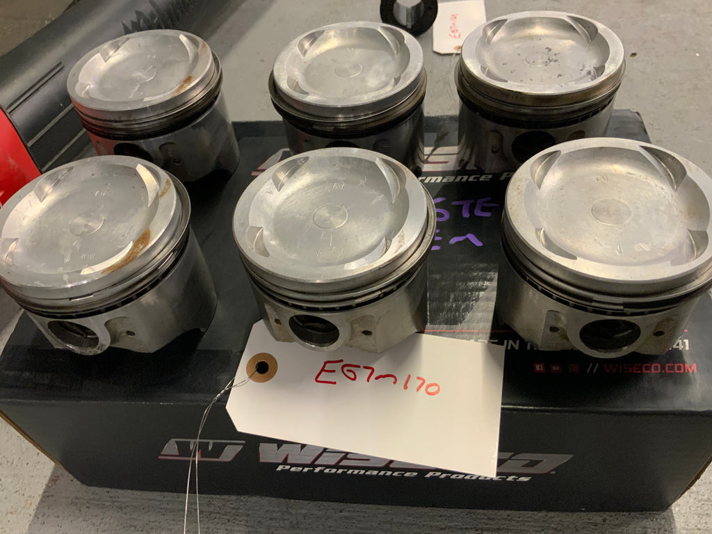 Toyota Supra 7M GTE Pistons