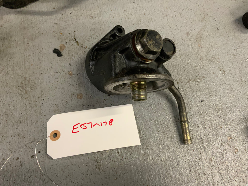 7MGTE Oil Filter Housing with Bolt