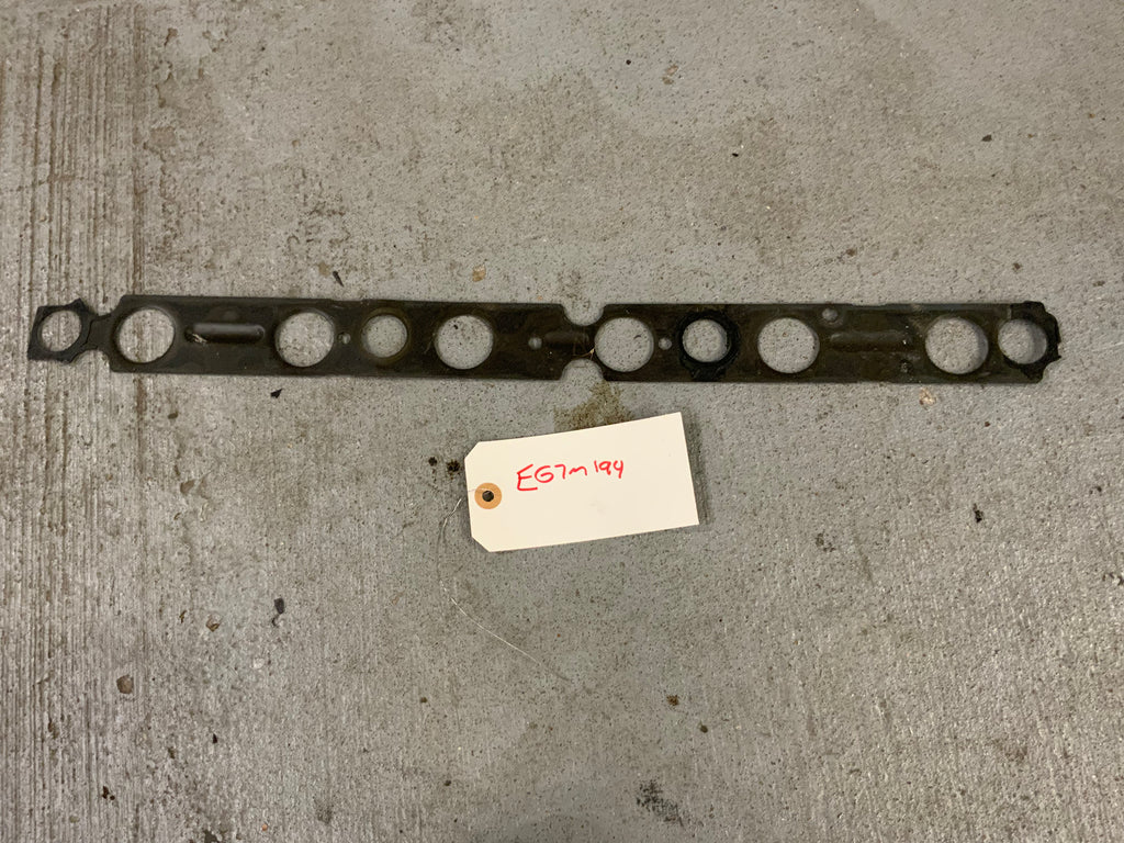 SPARK PLUG METAL PLATE