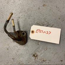 Load image into Gallery viewer, Fuel Pipe Bracket