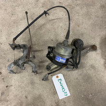 Load image into Gallery viewer, Cruise Actuator w/Throttle Bracket