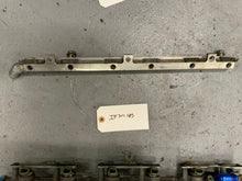 Load image into Gallery viewer, 7M FUEL RAIL WITH 10AN FITTINGS