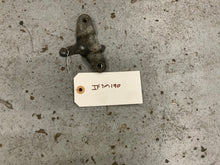 Load image into Gallery viewer, 3000 PIPE BRACKET