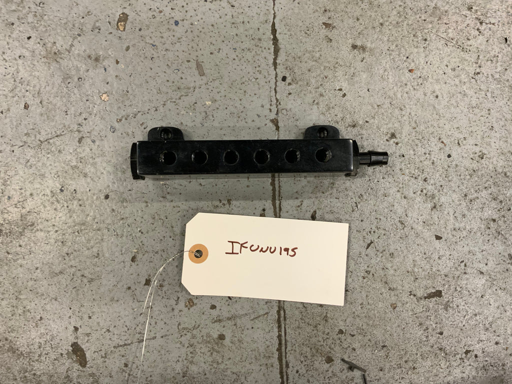 UNIVERSAL VACUUM BLOCK