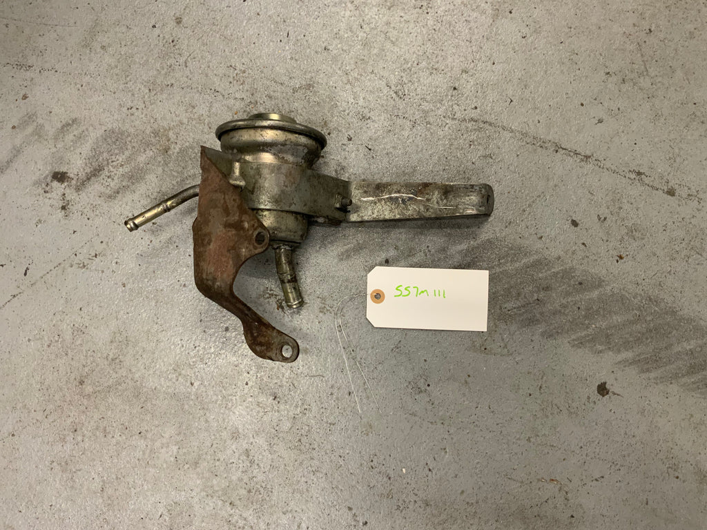 7MGTE POWER STEERING RESERVOIR WITH BRACKET