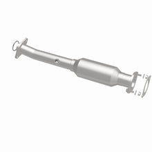 Load image into Gallery viewer, MagnaFlow 2004 Nissan Titan 5.6L Direct Fit Converter