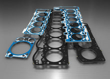 Load image into Gallery viewer, MAHLE Original Chev-Marine 181 3.0L Engine Head Set