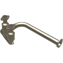 Load image into Gallery viewer, MagnaFlow Direct Fit Catalytic Converter Jeep Wrangler 00-04