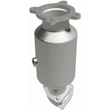 Load image into Gallery viewer, MagnaFlow Direct Fit Catalytic Converter 18-20 Audi Q5 Underbody