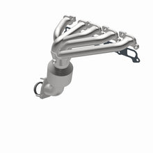 Load image into Gallery viewer, MagnaFlow Direct Fit Catalytic Converter 04-06 Chevy Colorado 3.5L