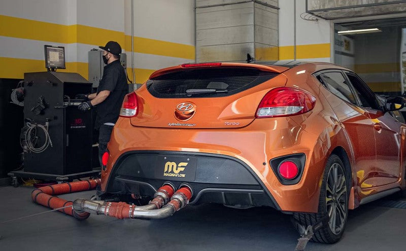 MagnaFlow Direct Fit Catalytic Converter 10-13 Mazda 3 2.0L Manifold