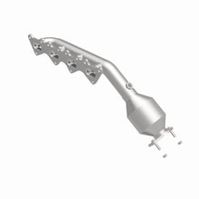 Load image into Gallery viewer, MagnaFlow 2009 Hyundai Genesis 4.6L Direct Fit Converter