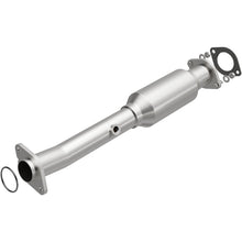 Load image into Gallery viewer, MagnaFlow 2004 Nissan Titan 5.6L Direct Fit Converter
