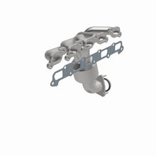 Load image into Gallery viewer, MagnaFlow Direct Fit Catalytic Converter 04-06 Chevy Colorado 3.5L