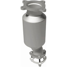 Load image into Gallery viewer, MagnaFlow Direct Fit Catalytic Converter 18-20 Audi Q5 Underbody