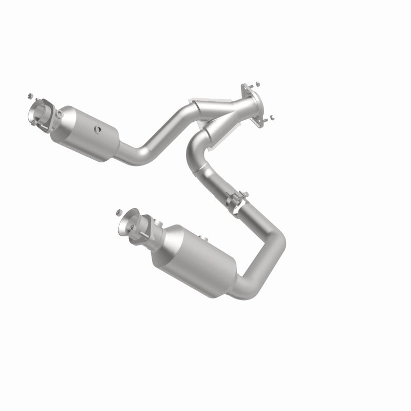 MagnaFlow 19-24 Ram 1500 5.7L OEM Grade Federal/EPA Compliant Direct-Fit Catalytic Converter